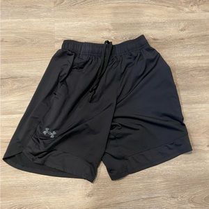 Medium under armour black shorts